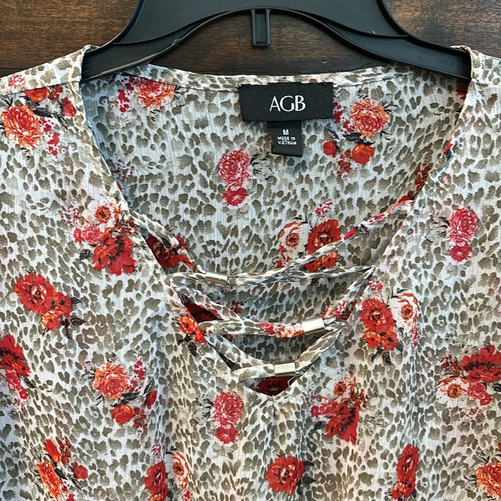 Blouse - Picture 2 of 4